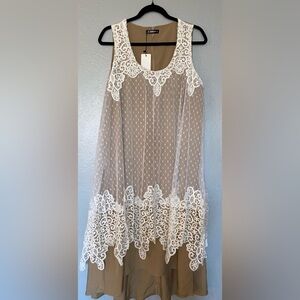 Elegant White Lace Overlay Skirt